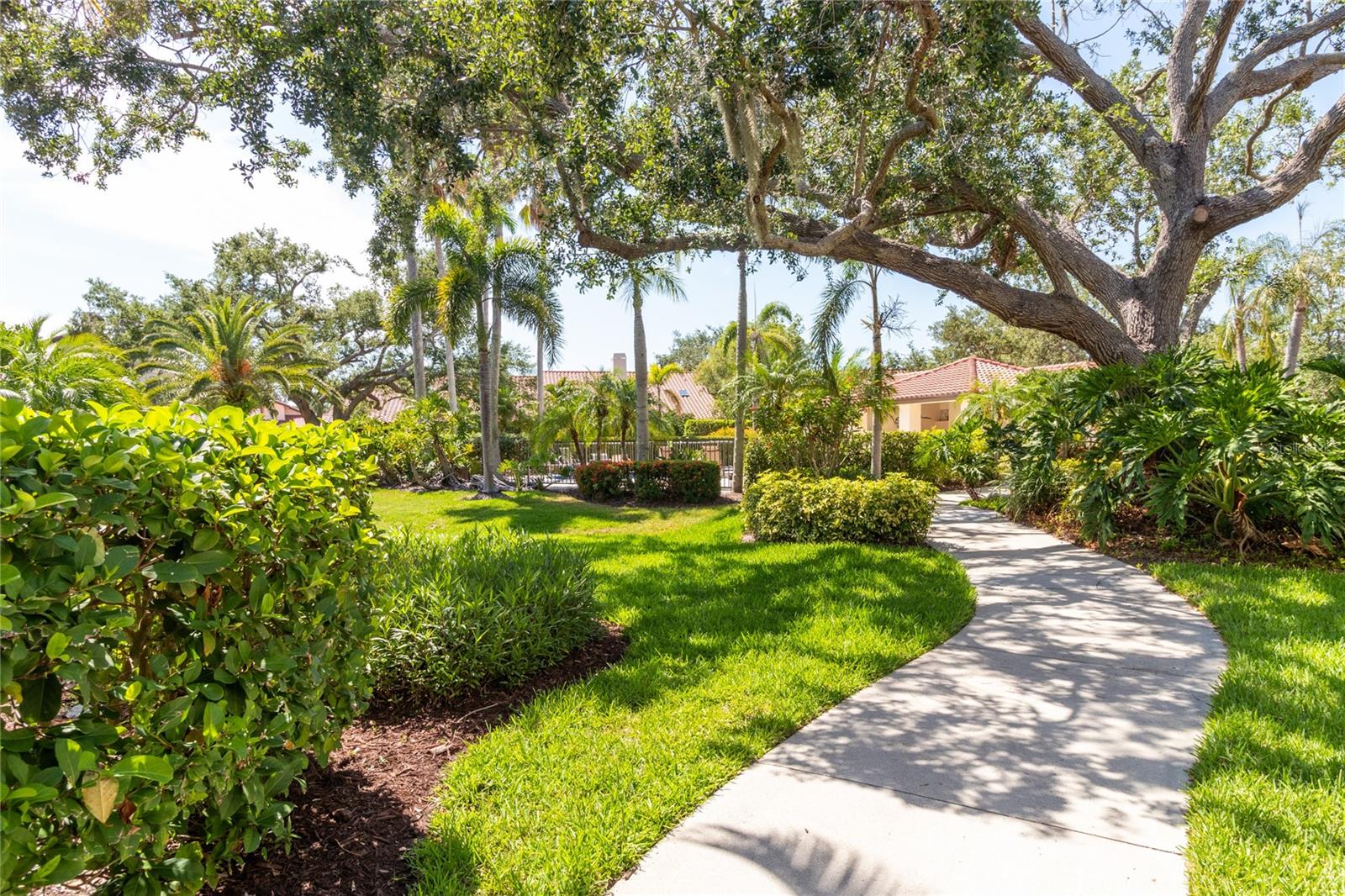 Image 45 of 52 For 7331 Villa D Este Drive