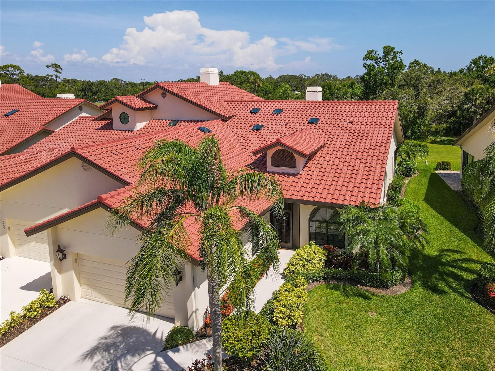 Image 5 of 52 For 7331 Villa D Este Drive