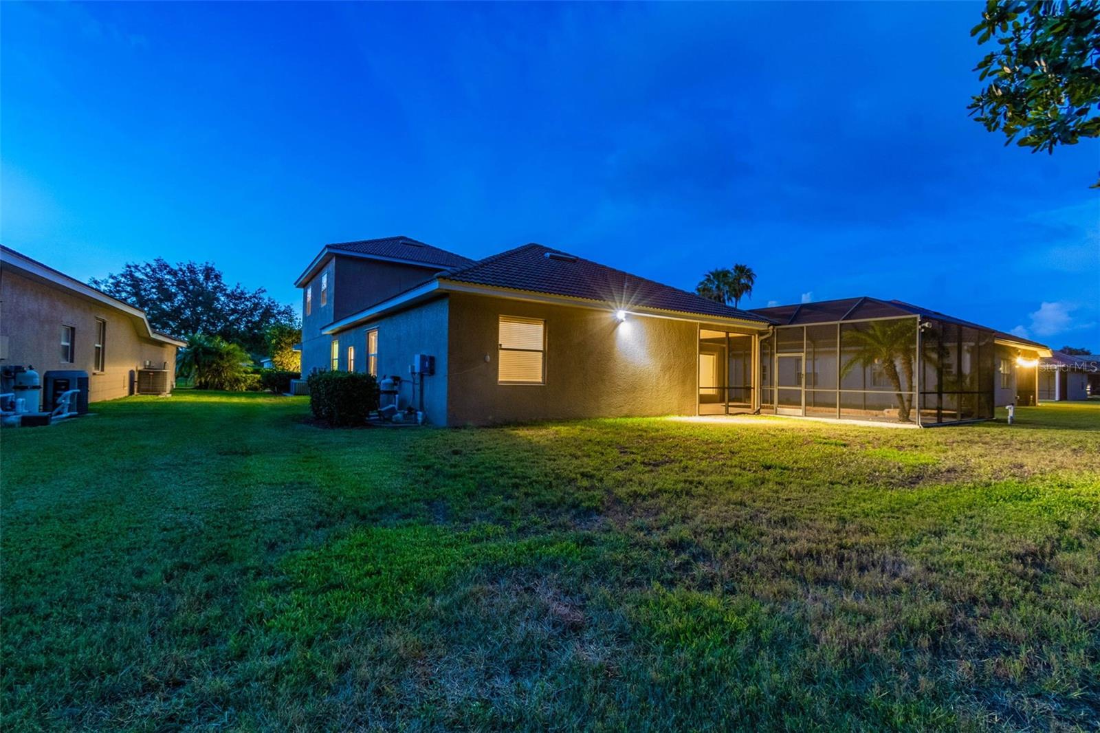 Image 12 of 81 For 9008 Brookfield Terrace