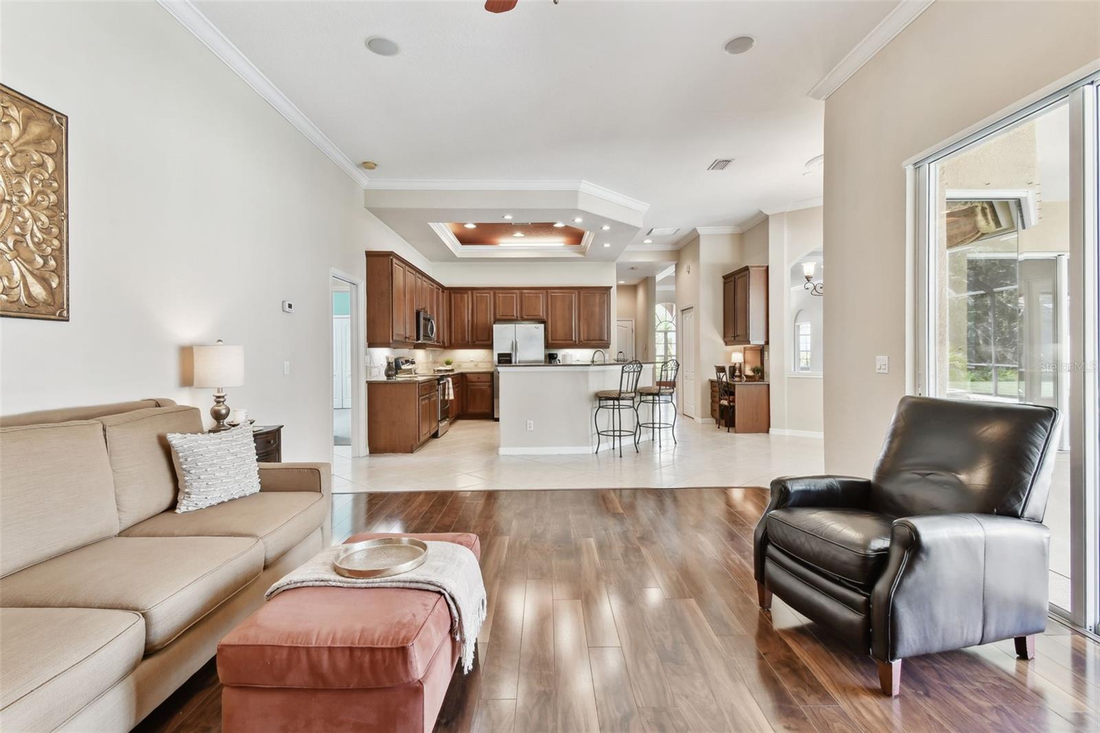 Image 20 of 81 For 9008 Brookfield Terrace
