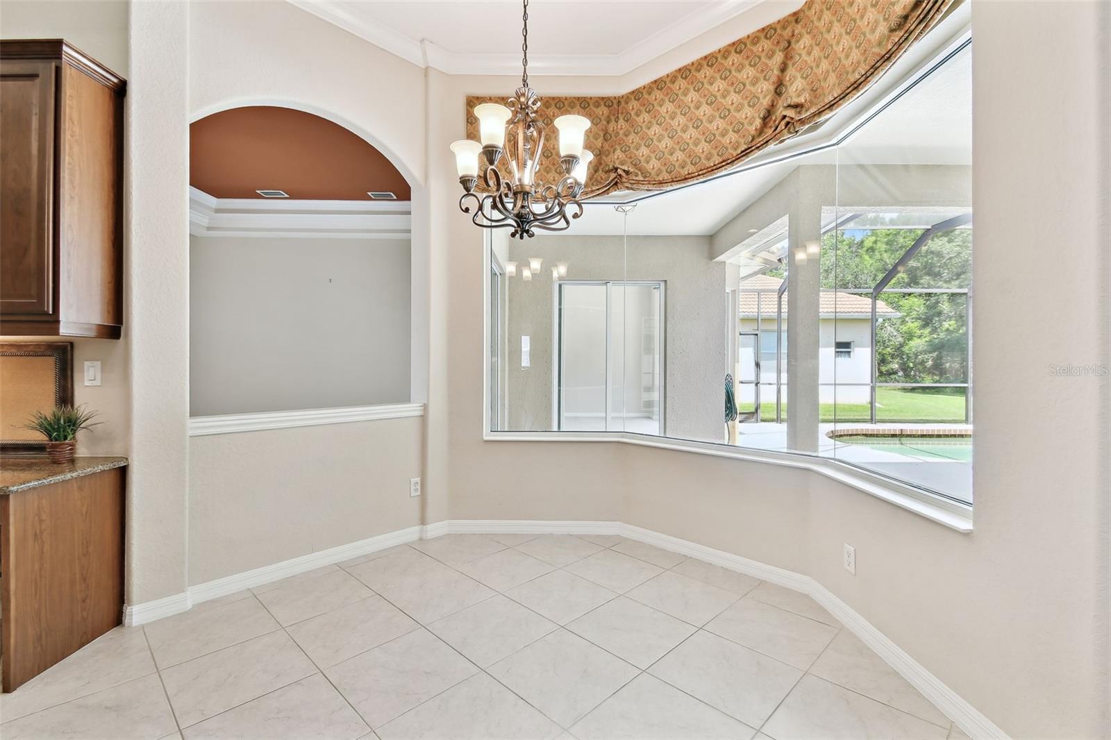 Image 25 of 81 For 9008 Brookfield Terrace