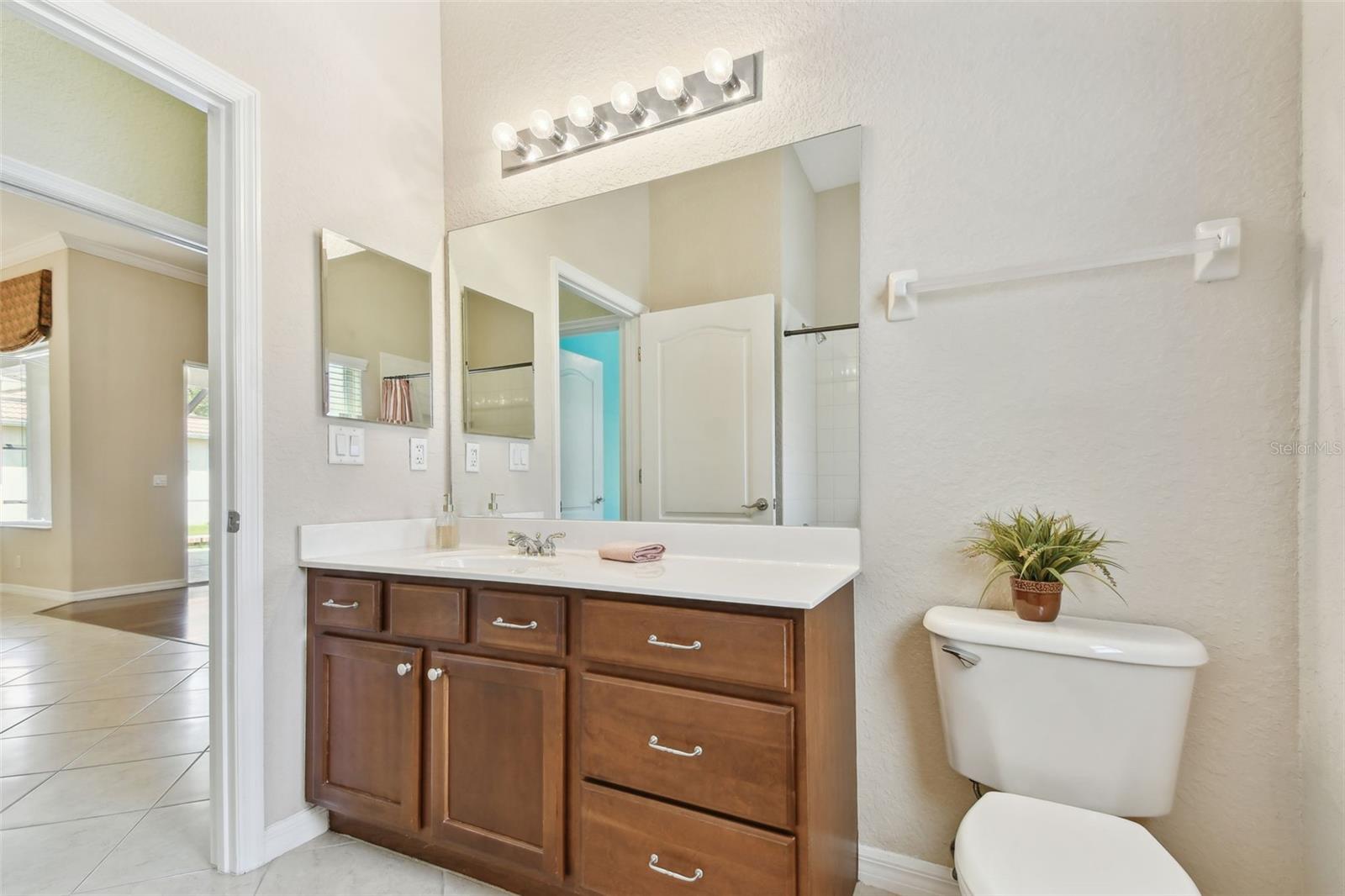 Image 33 of 81 For 9008 Brookfield Terrace