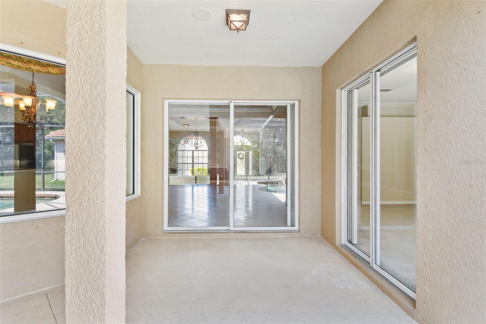 Image 44 of 81 For 9008 Brookfield Terrace