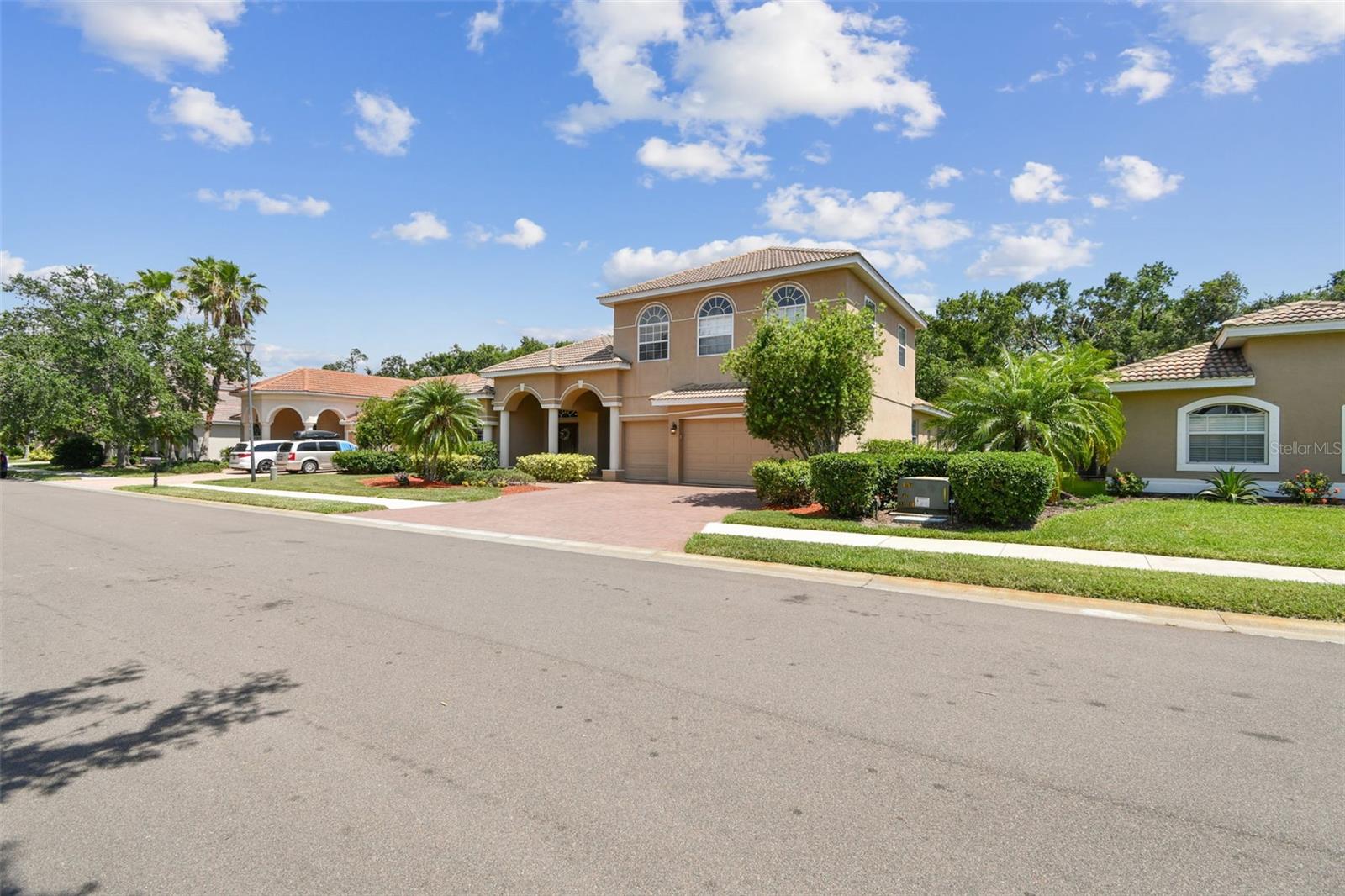 Image 49 of 81 For 9008 Brookfield Terrace