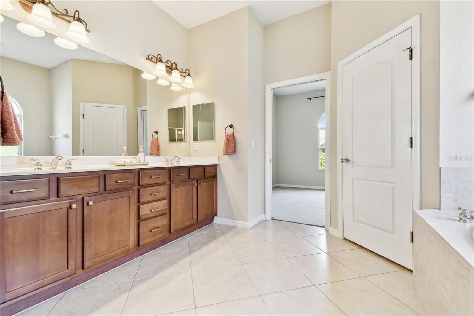 Image 57 of 81 For 9008 Brookfield Terrace