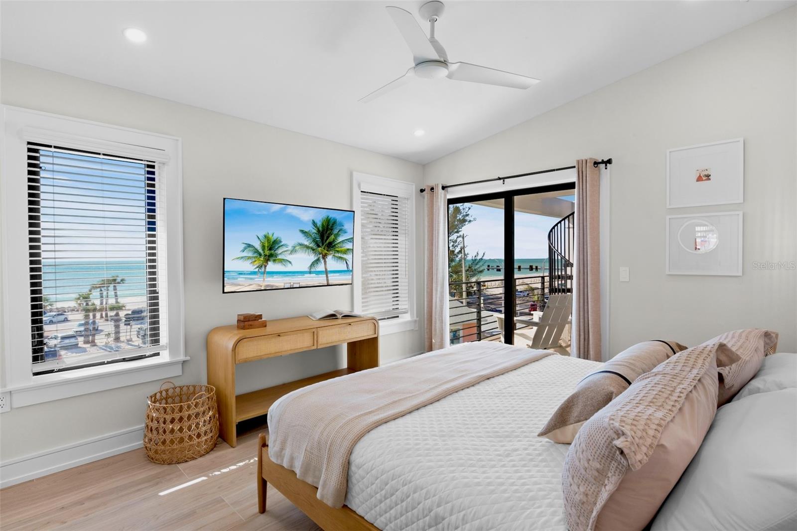Image 26 of 59 For 103 4th Street N A