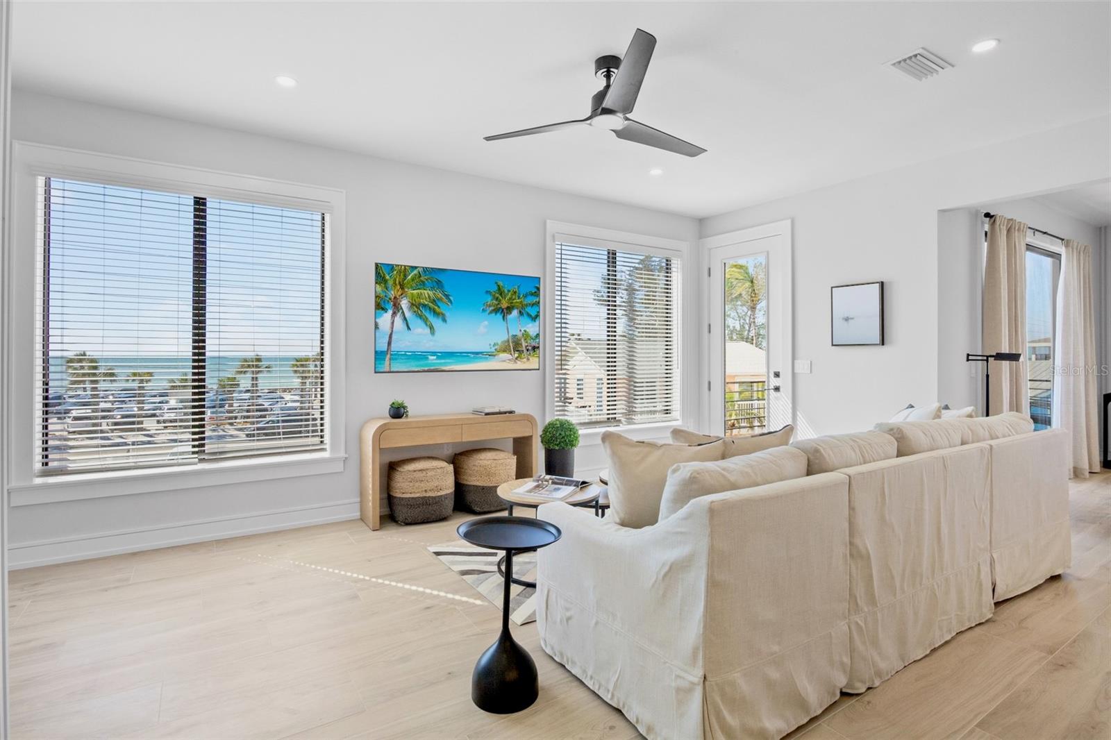Image 6 of 59 For 103 4th Street N A
