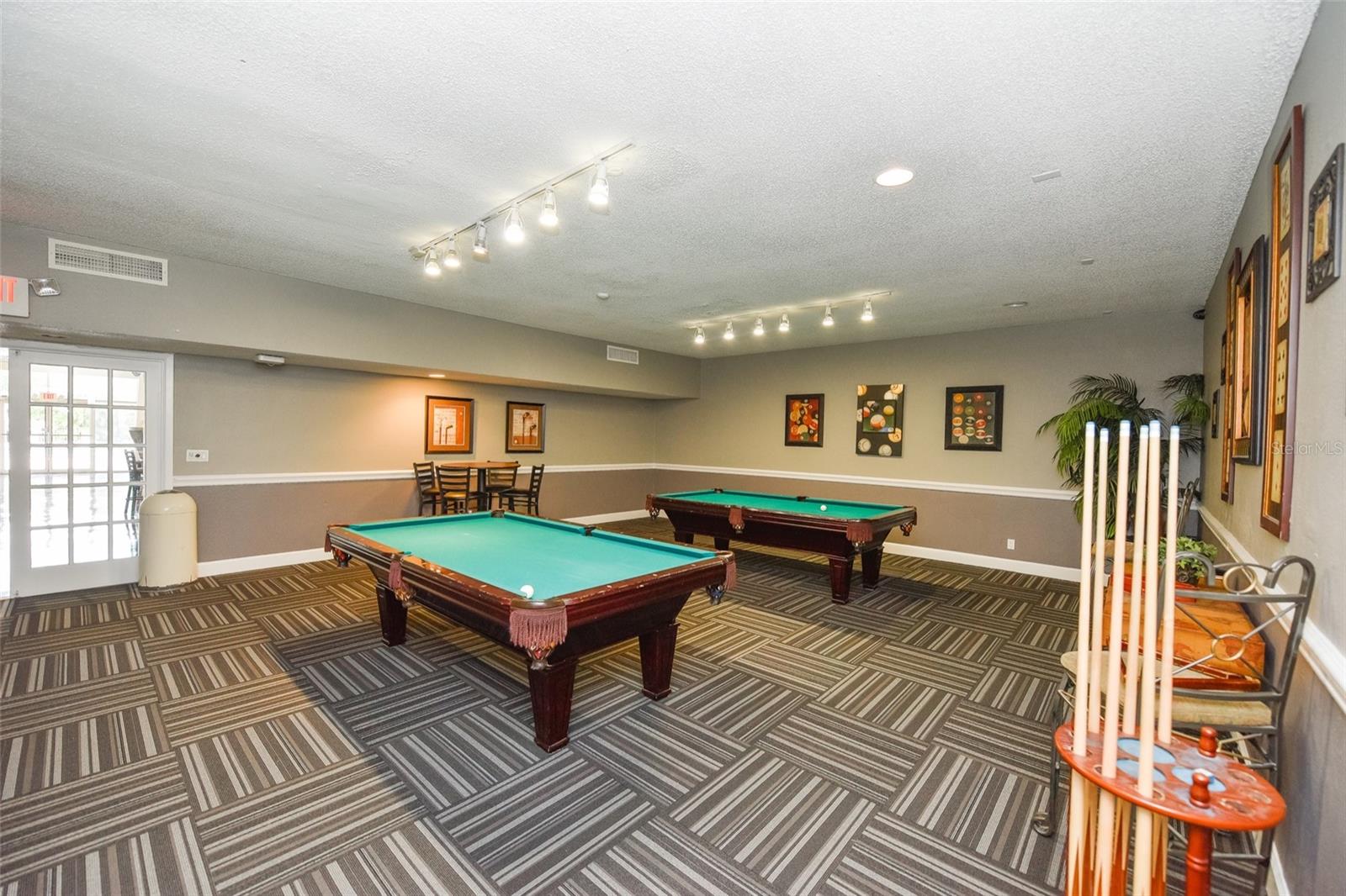 Image 21 of 31 For 2650 Coconut Bay Ln  517