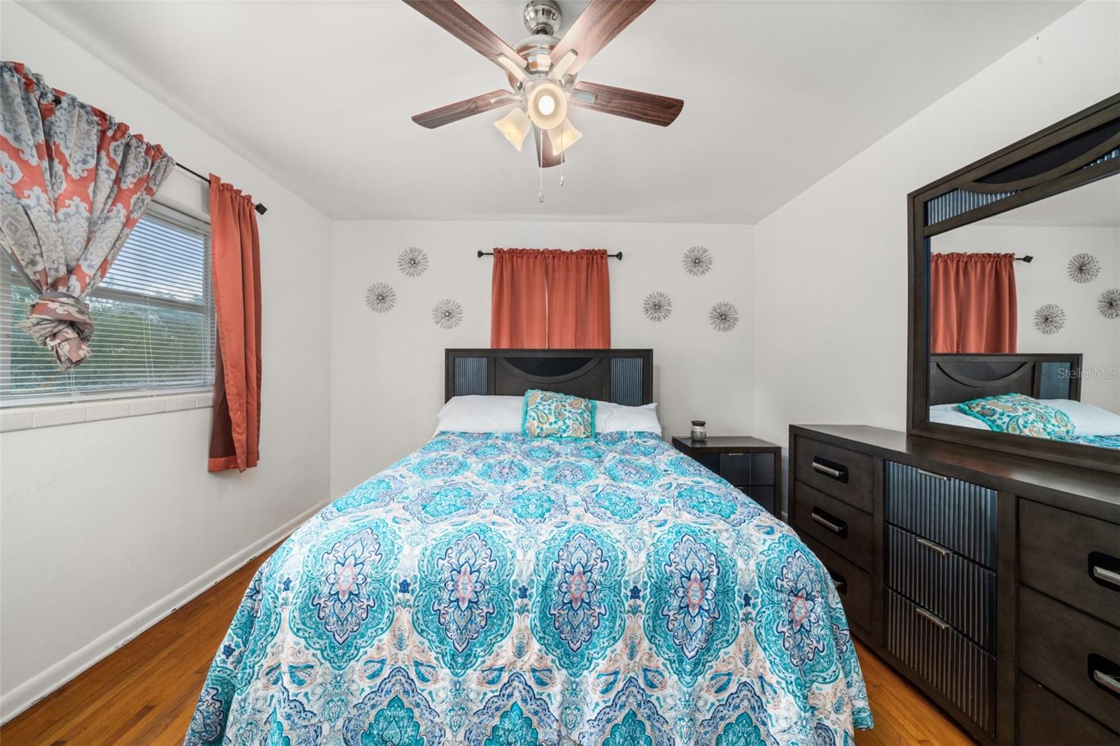 Image 21 of 45 For 1719 Evangeline Avenue