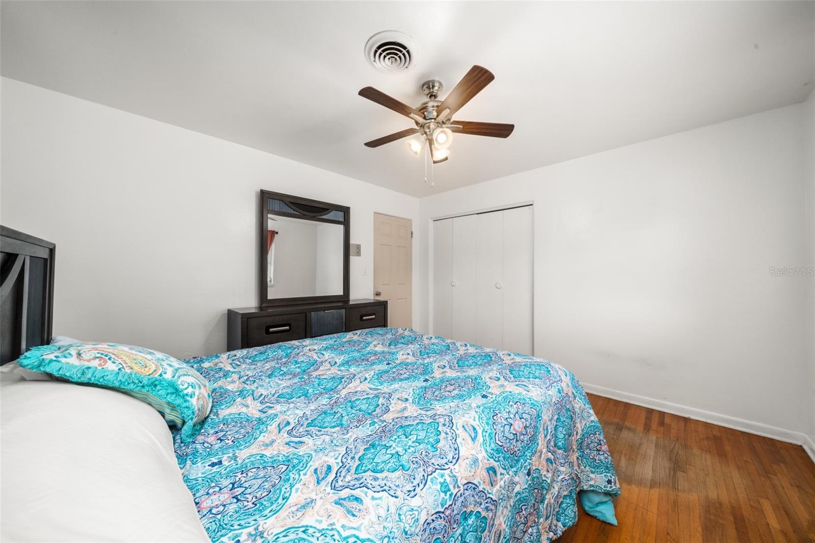 Image 22 of 45 For 1719 Evangeline Avenue