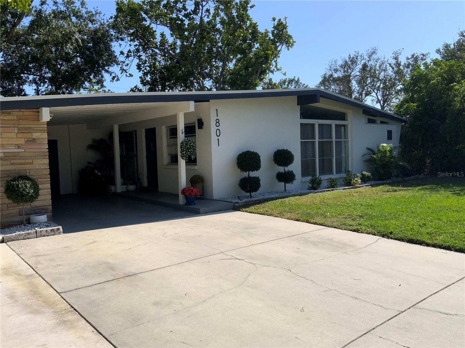 Image 4 of 59 For 1801 Marilyn Avenue