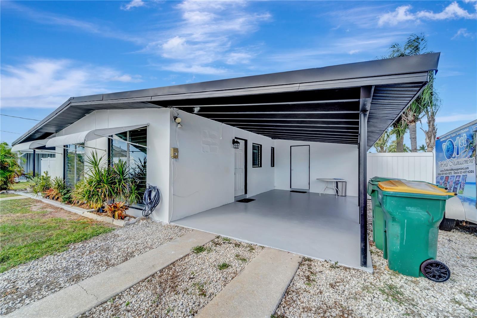 Image 14 of 32 For 551 Lindley Terrace