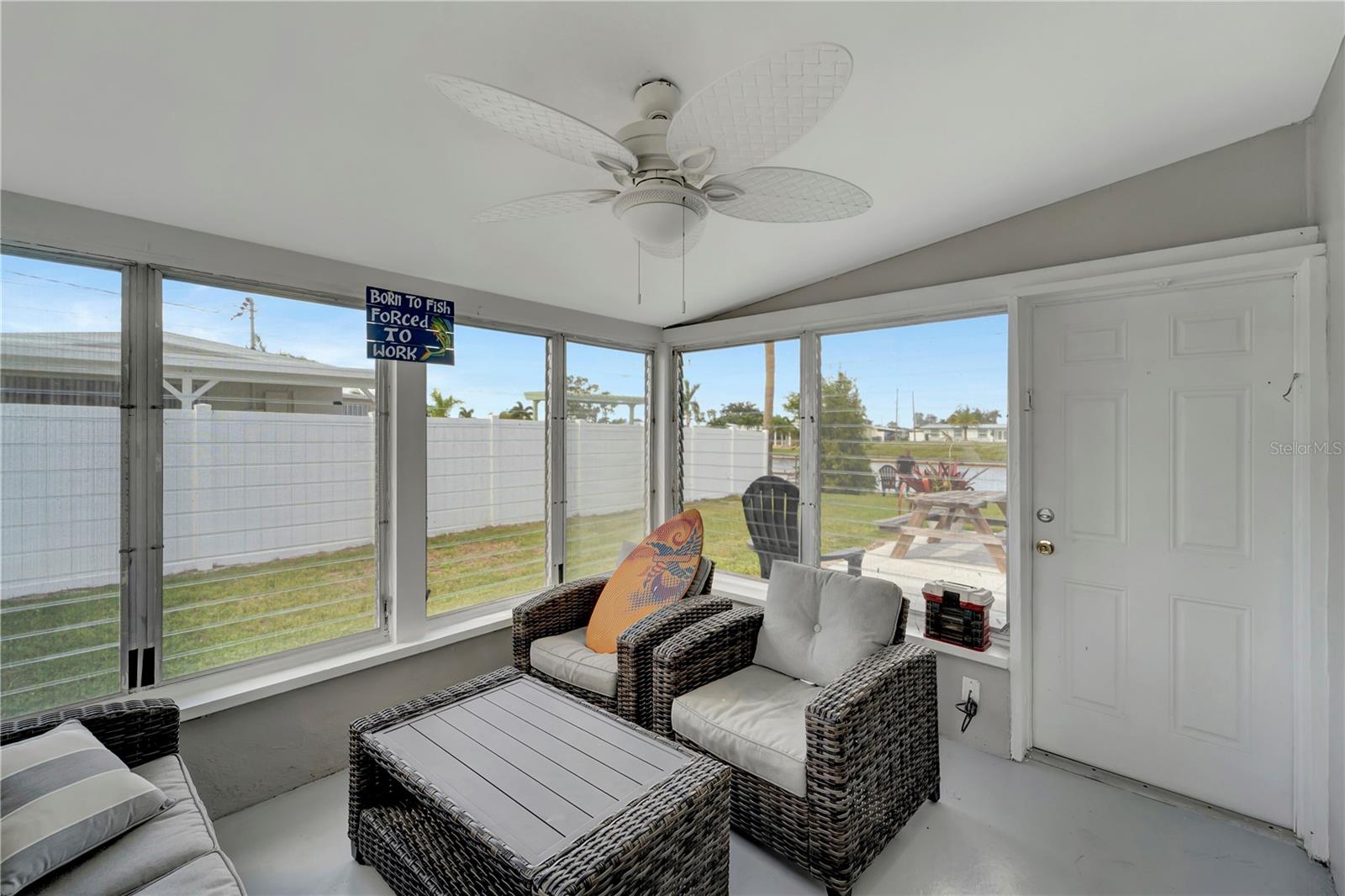 Image 17 of 32 For 551 Lindley Terrace