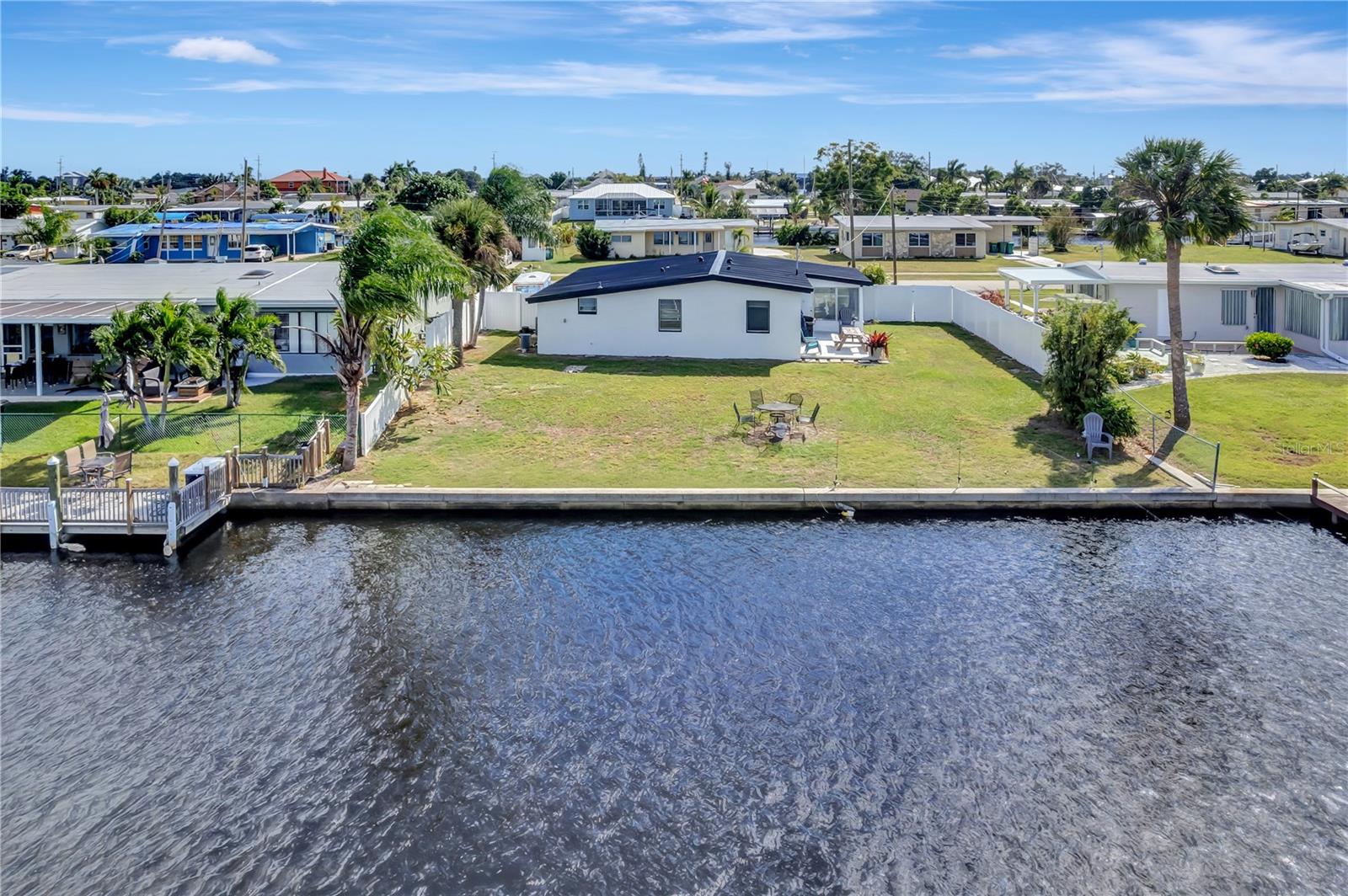Image 4 of 32 For 551 Lindley Terrace