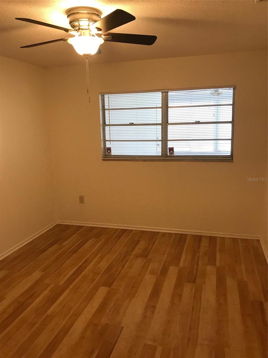 Image 5 of 12 For 2916 24th Street W