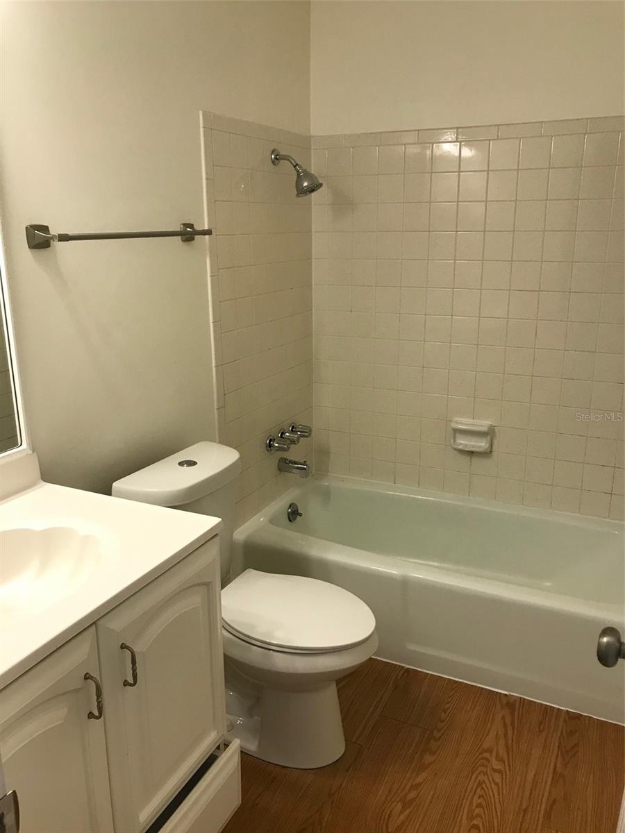 Image 7 of 12 For 2916 24th Street W