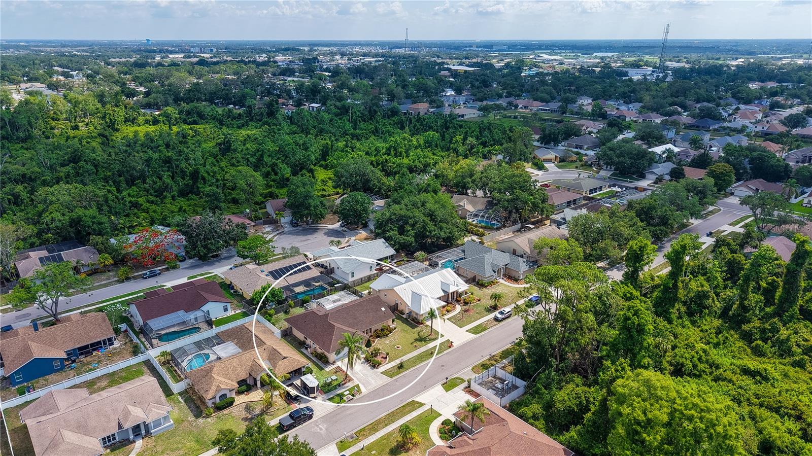 Image 20 of 39 For 5613 Sweetwater Oak Drive