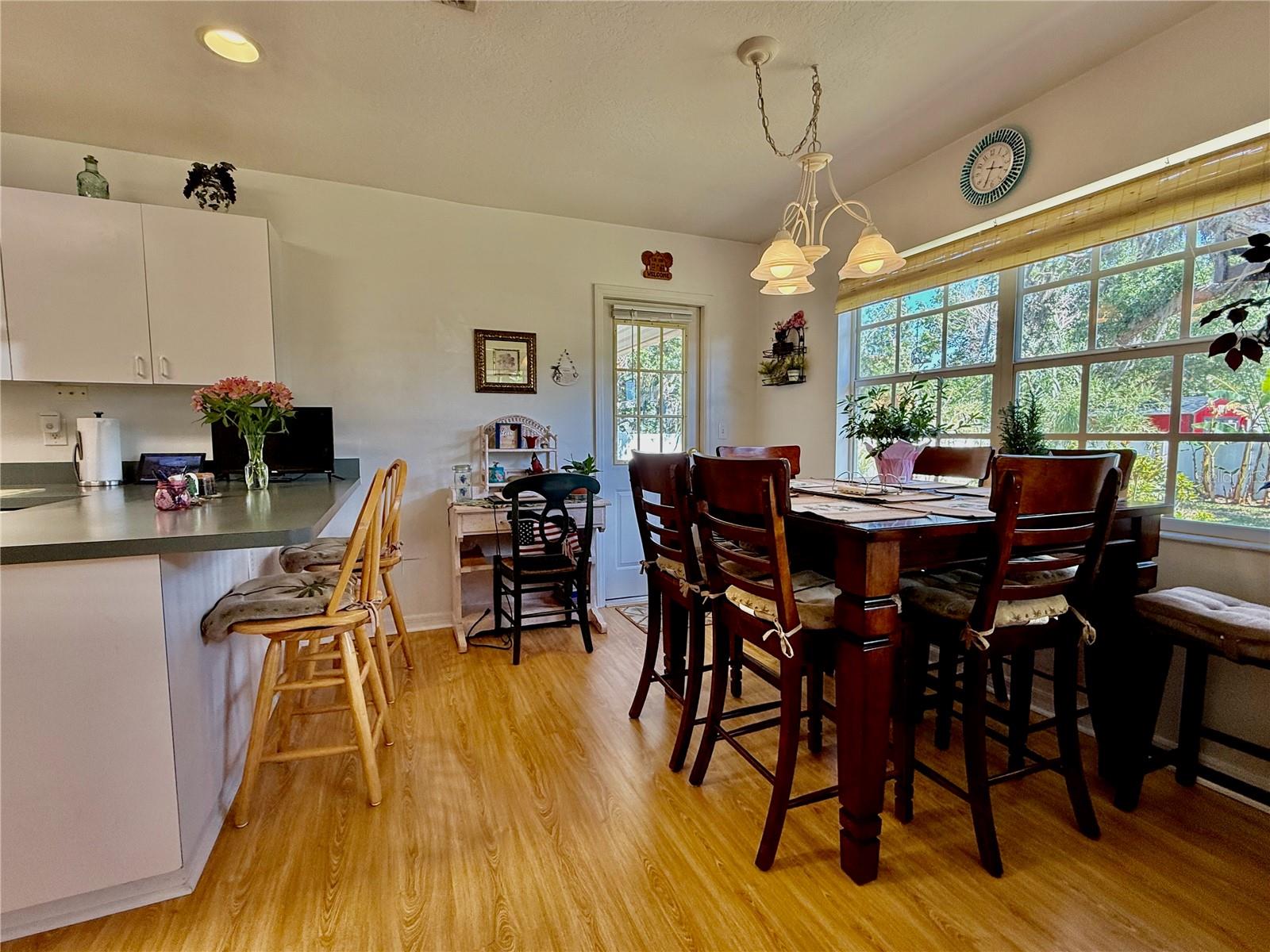 Image 16 of 53 For 3828 6th Avenue W