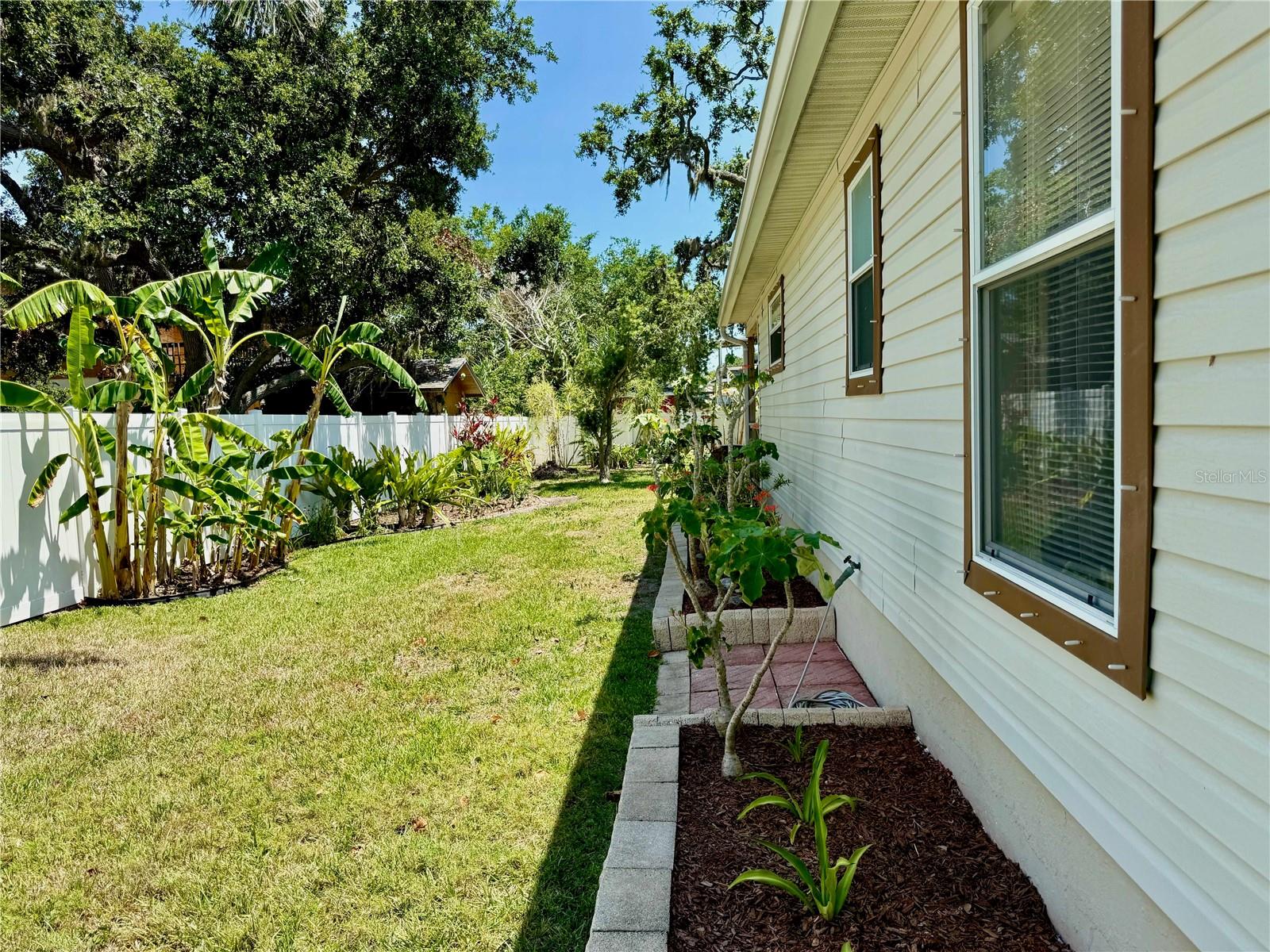 Image 44 of 53 For 3828 6th Avenue W