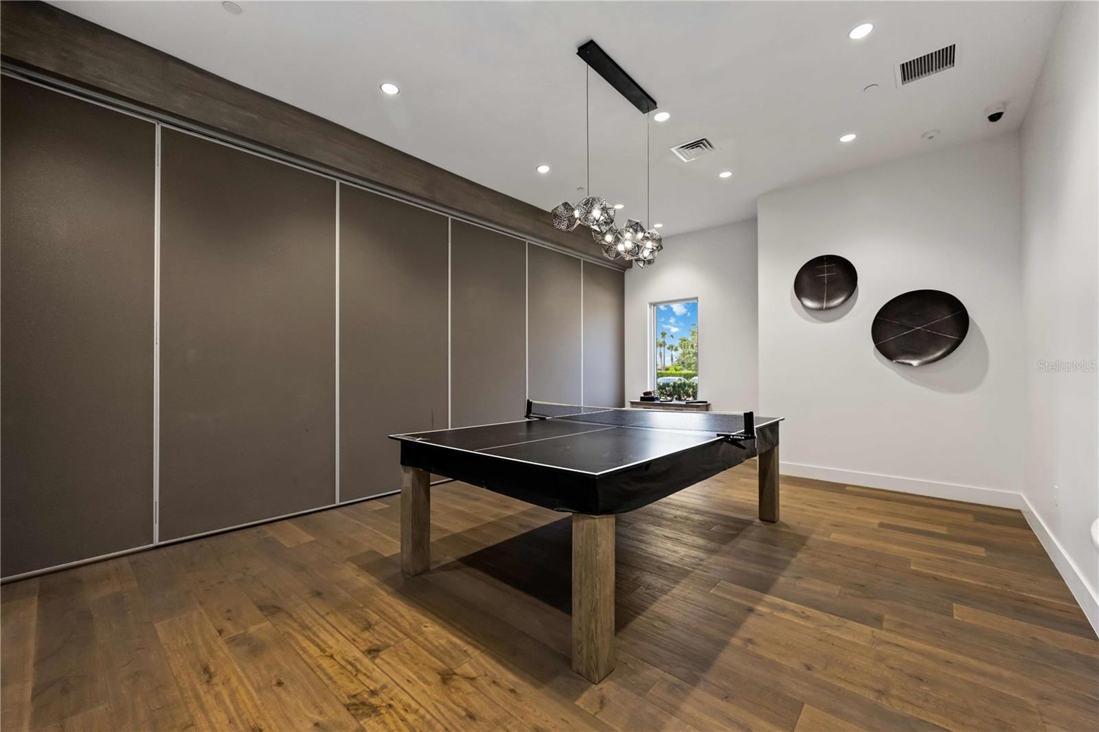 Image 26 of 42 For 5305 Bartolomeo Street