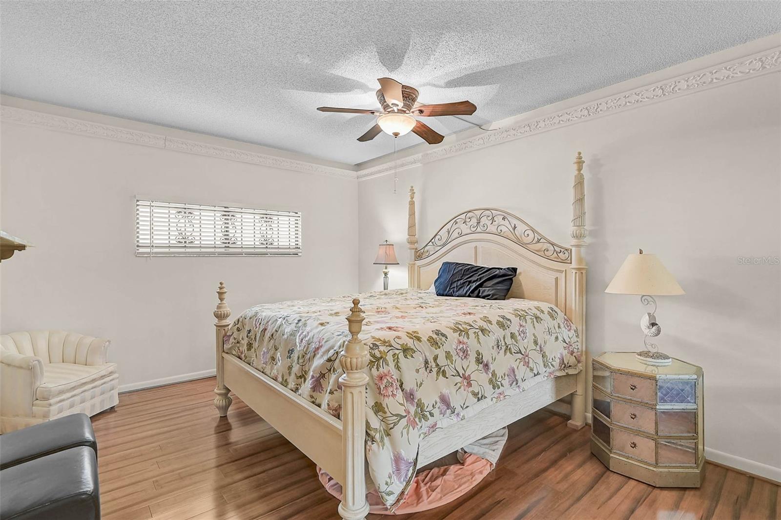 Image 26 of 44 For 1100 Benjamin Franklin Drive 802