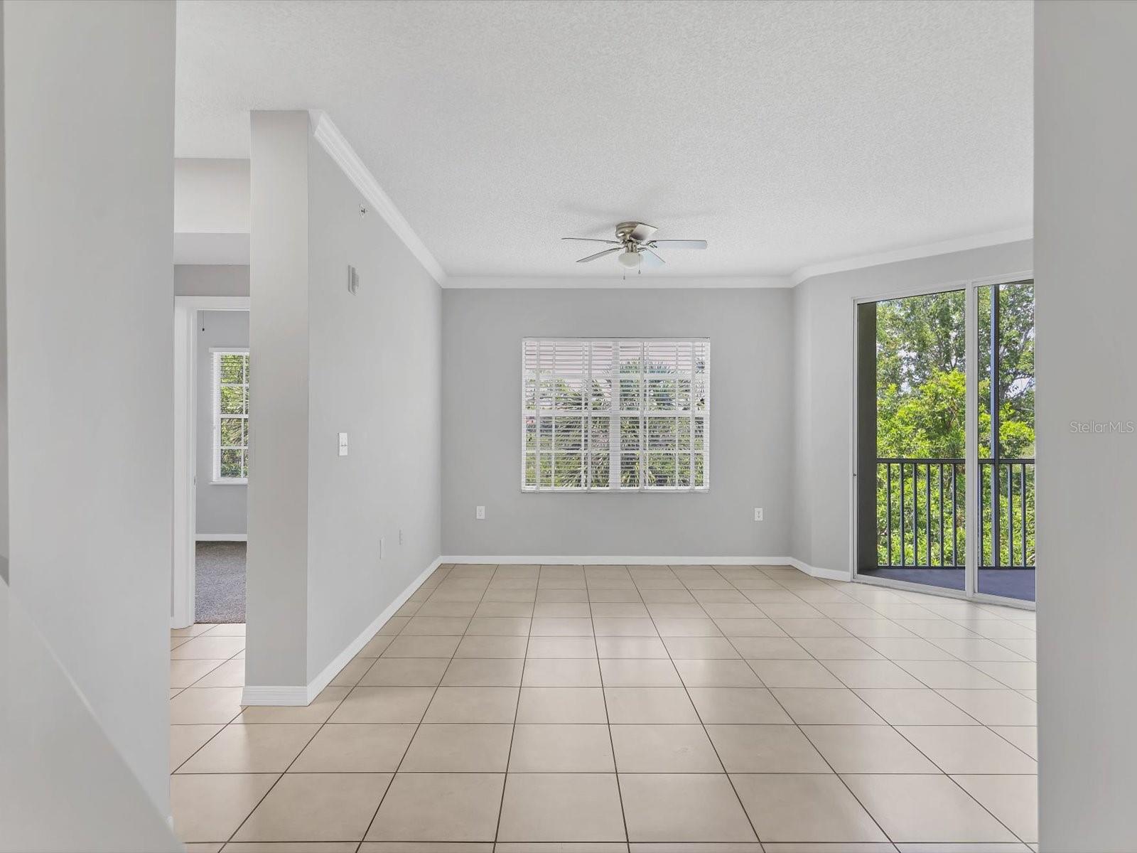Image 11 of 47 For 5551 Bentgrass Drive 204