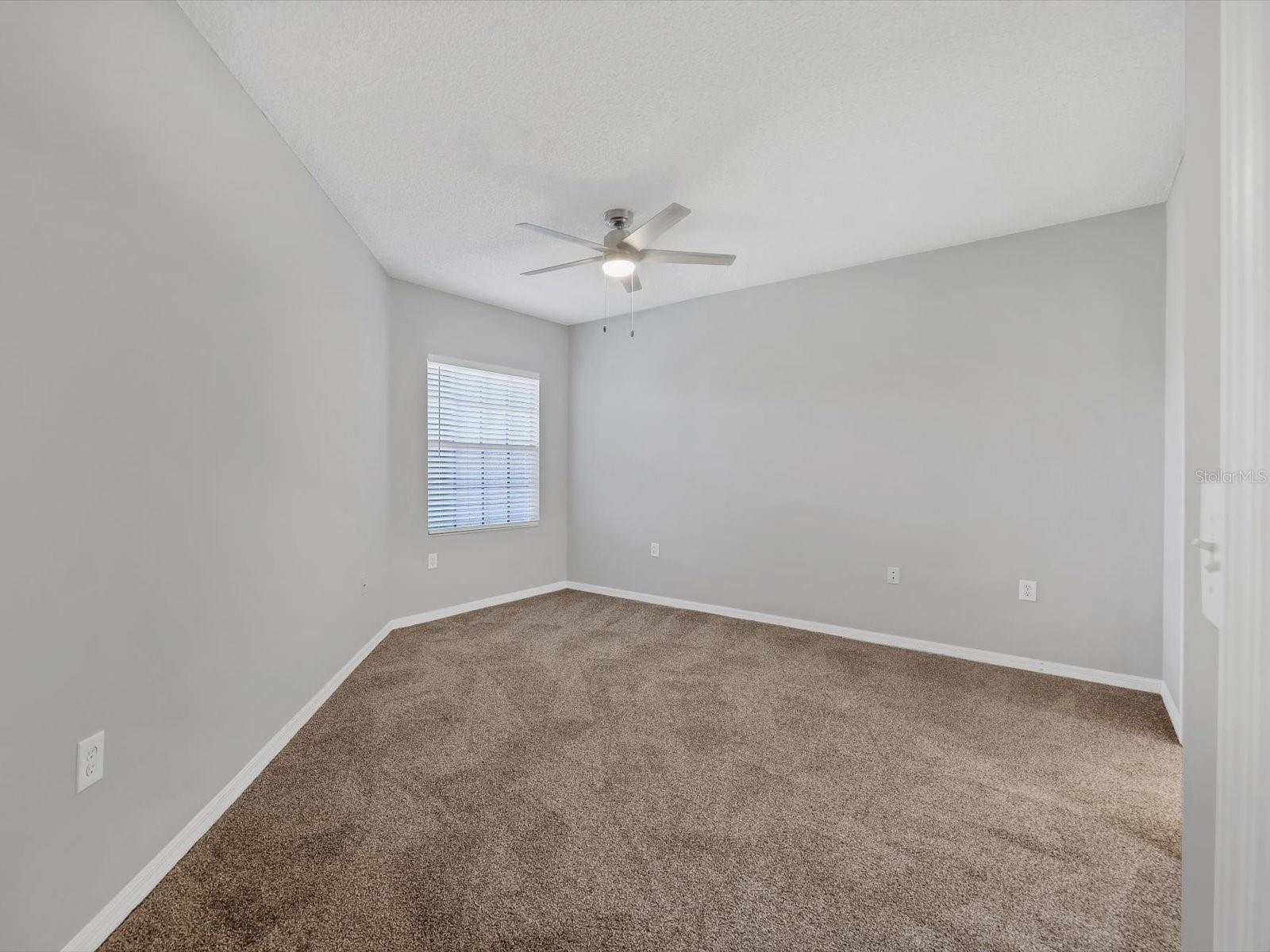 Image 16 of 47 For 5551 Bentgrass Drive 204