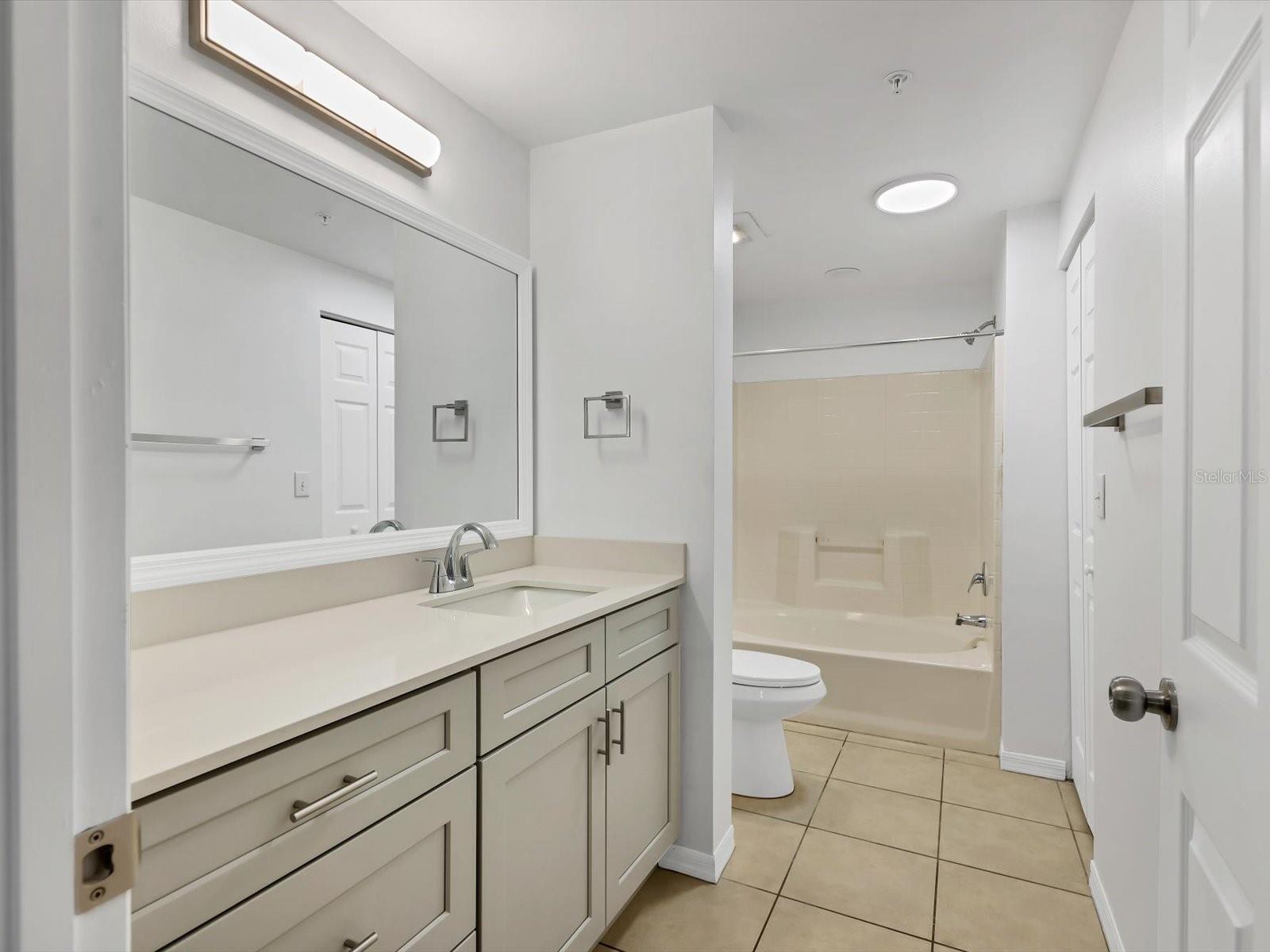 Image 17 of 47 For 5551 Bentgrass Drive 204