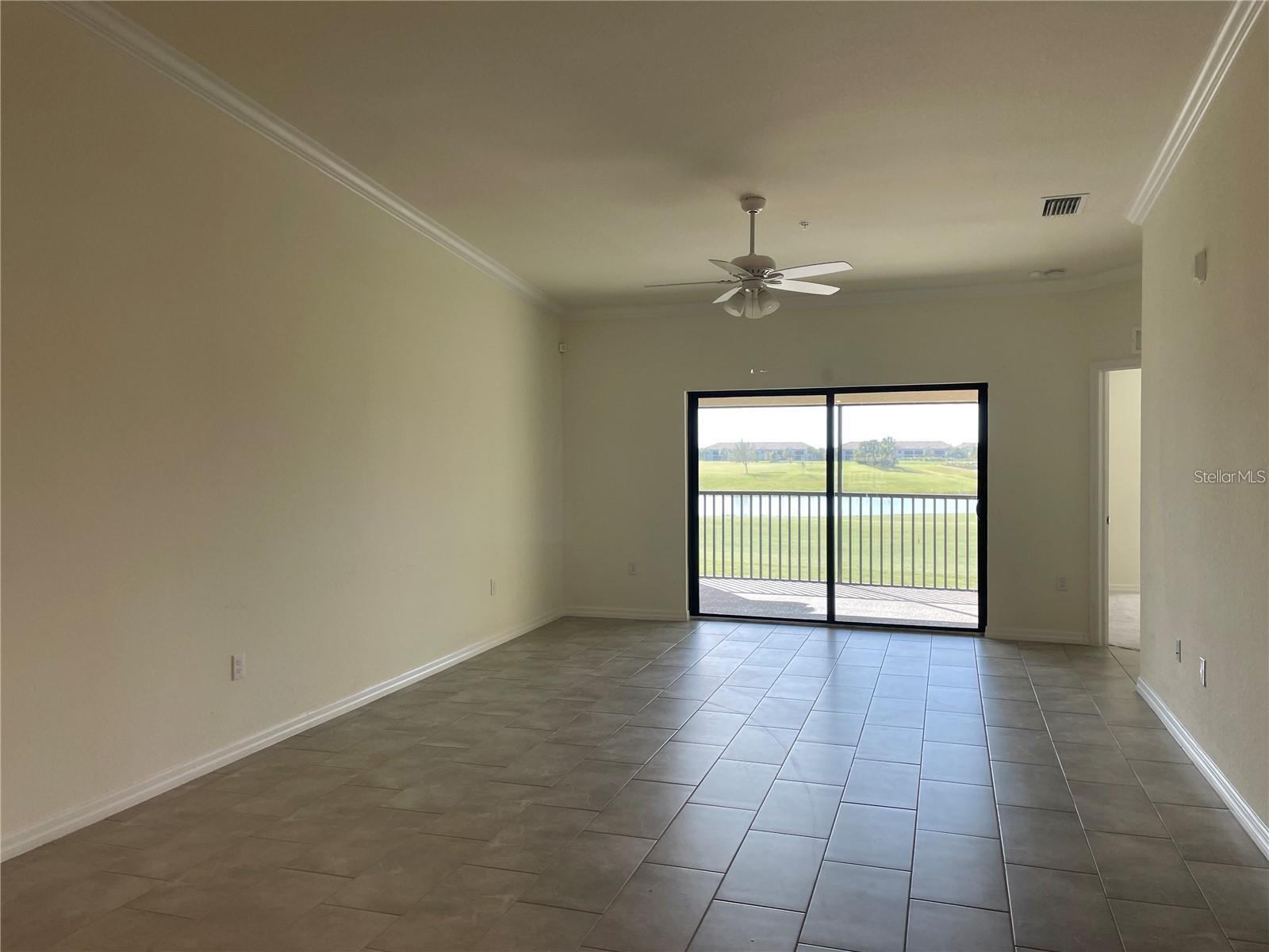 Image 7 of 20 For 5674 Palmer Circle 206