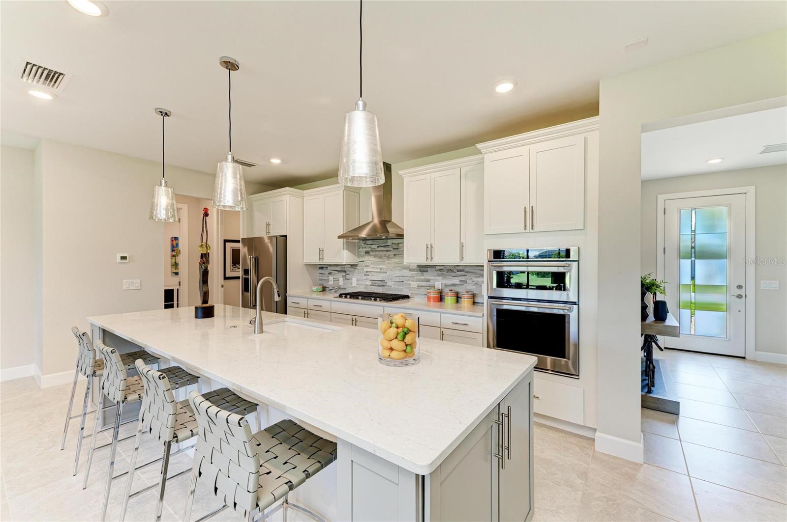 Image 20 of 70 For 7136 Summerland Cove