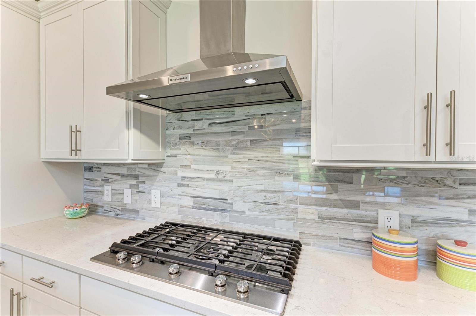 Image 22 of 70 For 7136 Summerland Cove