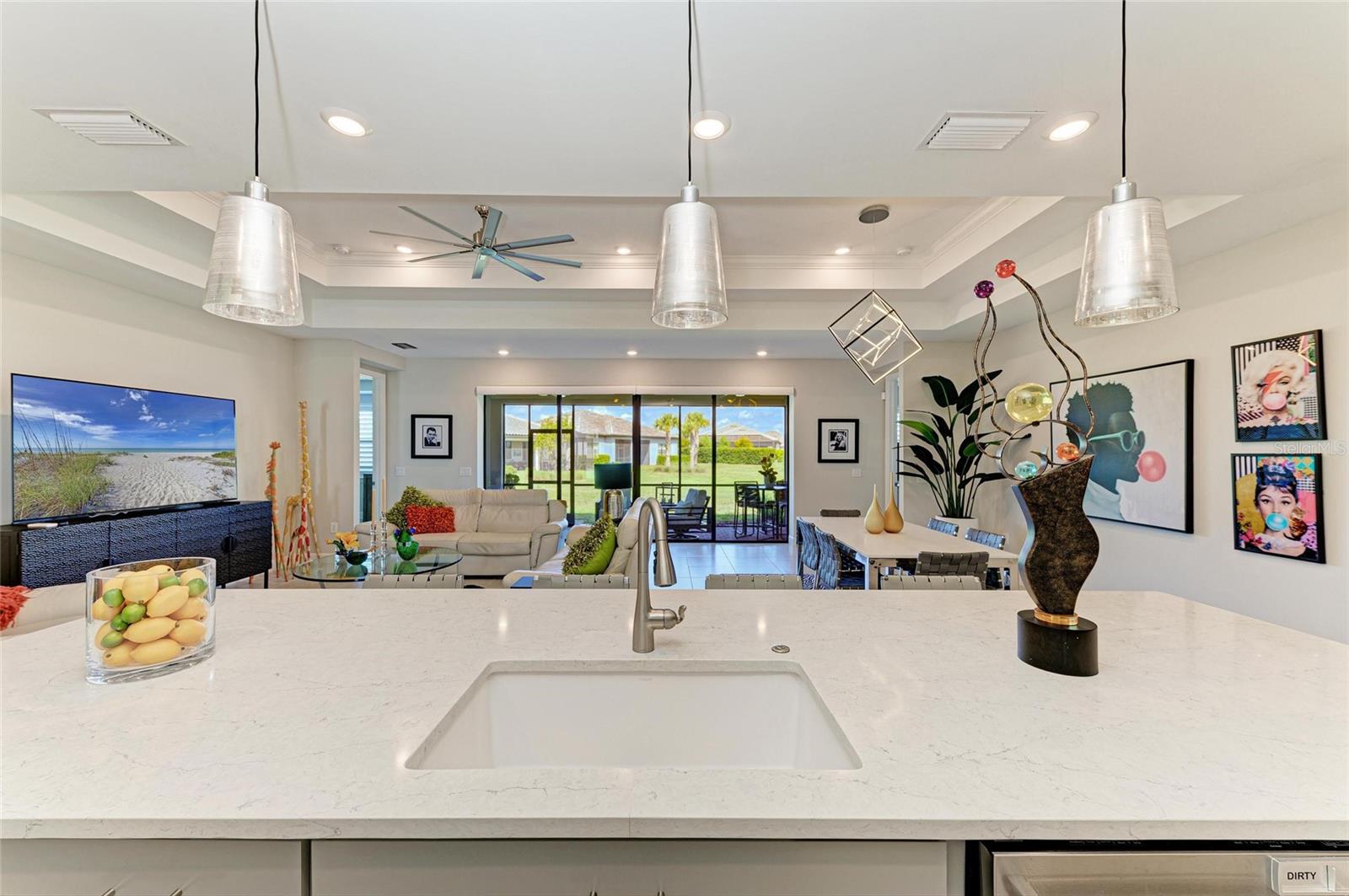 Image 24 of 70 For 7136 Summerland Cove
