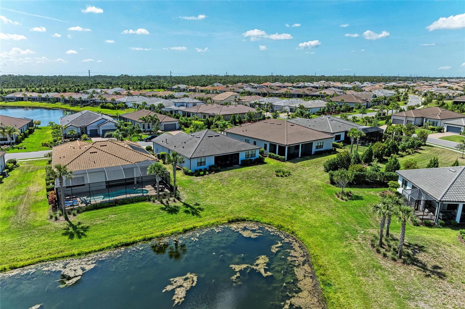 Image 3 of 70 For 7136 Summerland Cove