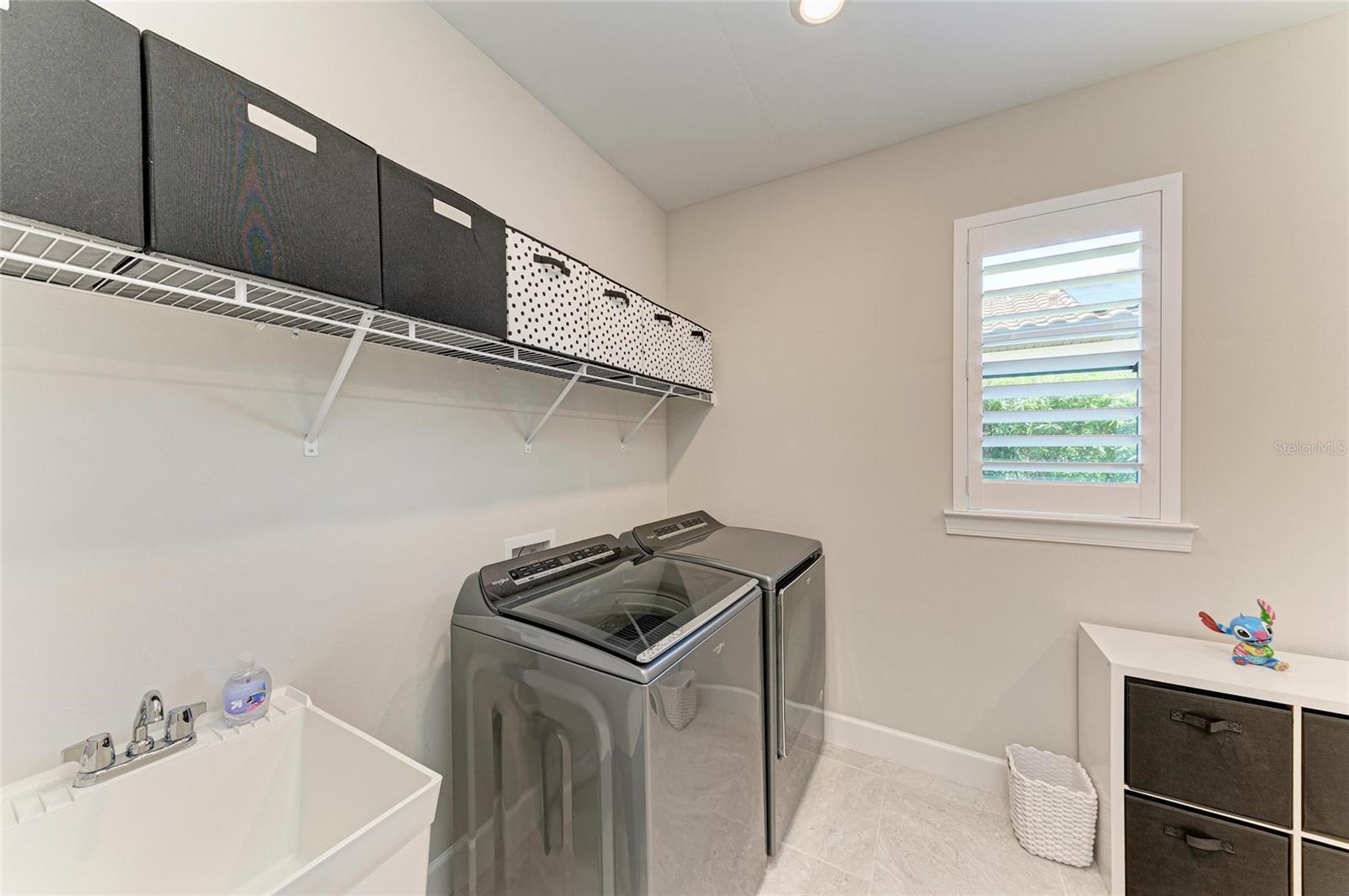 Image 41 of 70 For 7136 Summerland Cove
