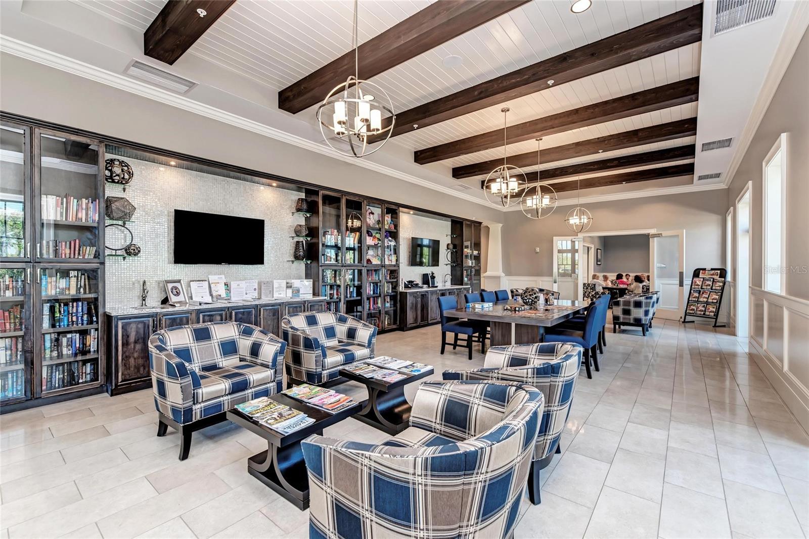 Image 60 of 70 For 7136 Summerland Cove