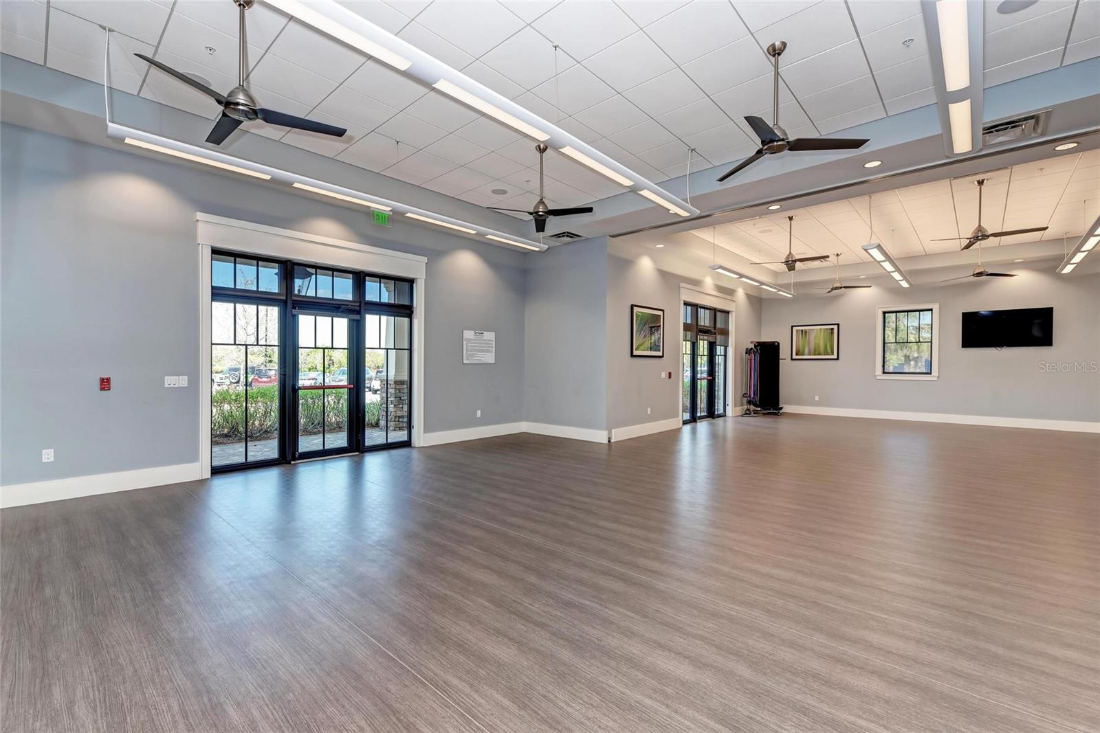 Image 63 of 70 For 7136 Summerland Cove