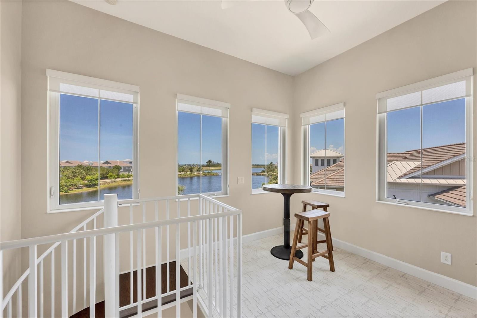 Image 30 of 87 For 262 Sapphire Lake Drive 202