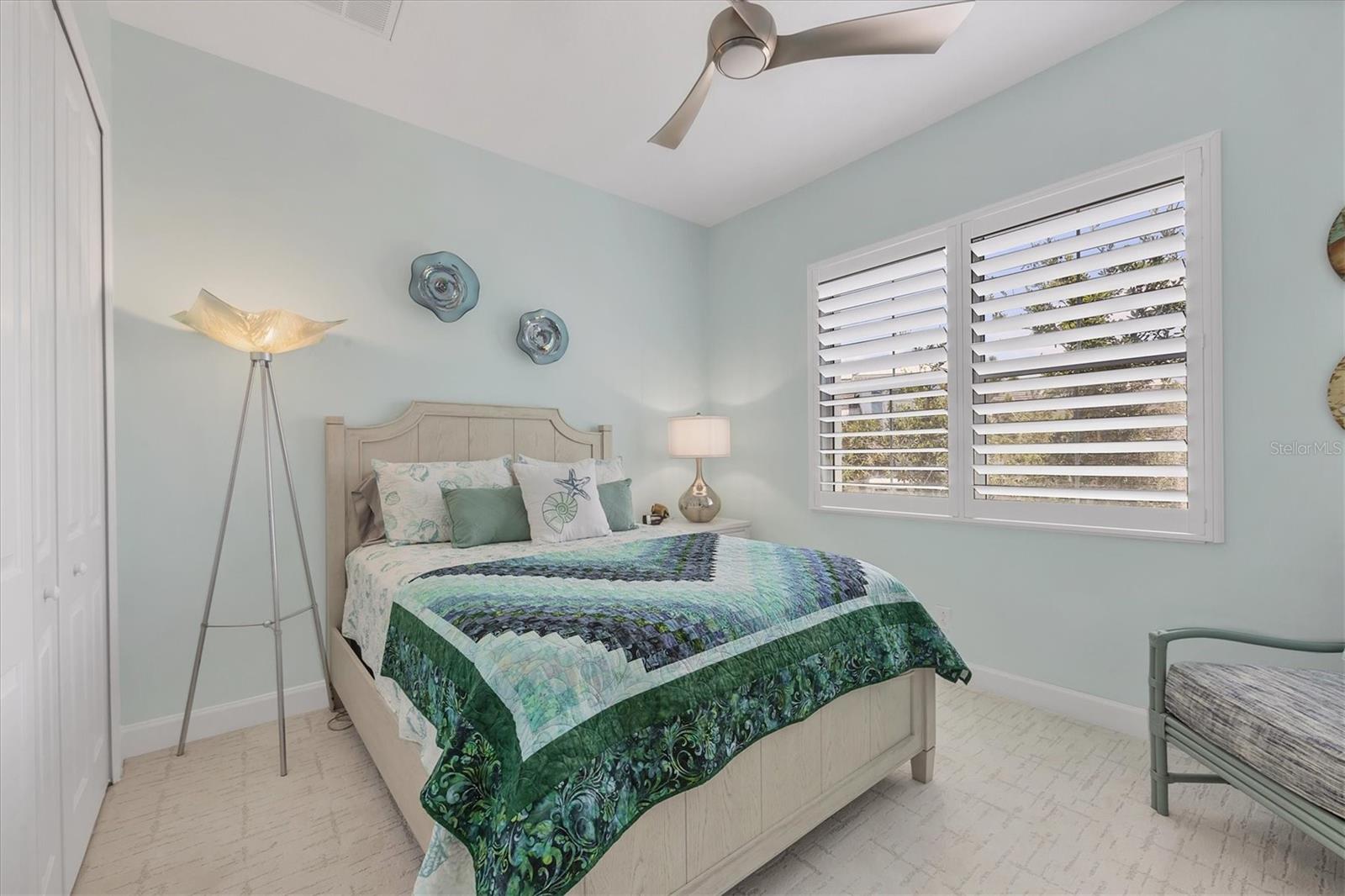 Image 40 of 87 For 262 Sapphire Lake Drive 202