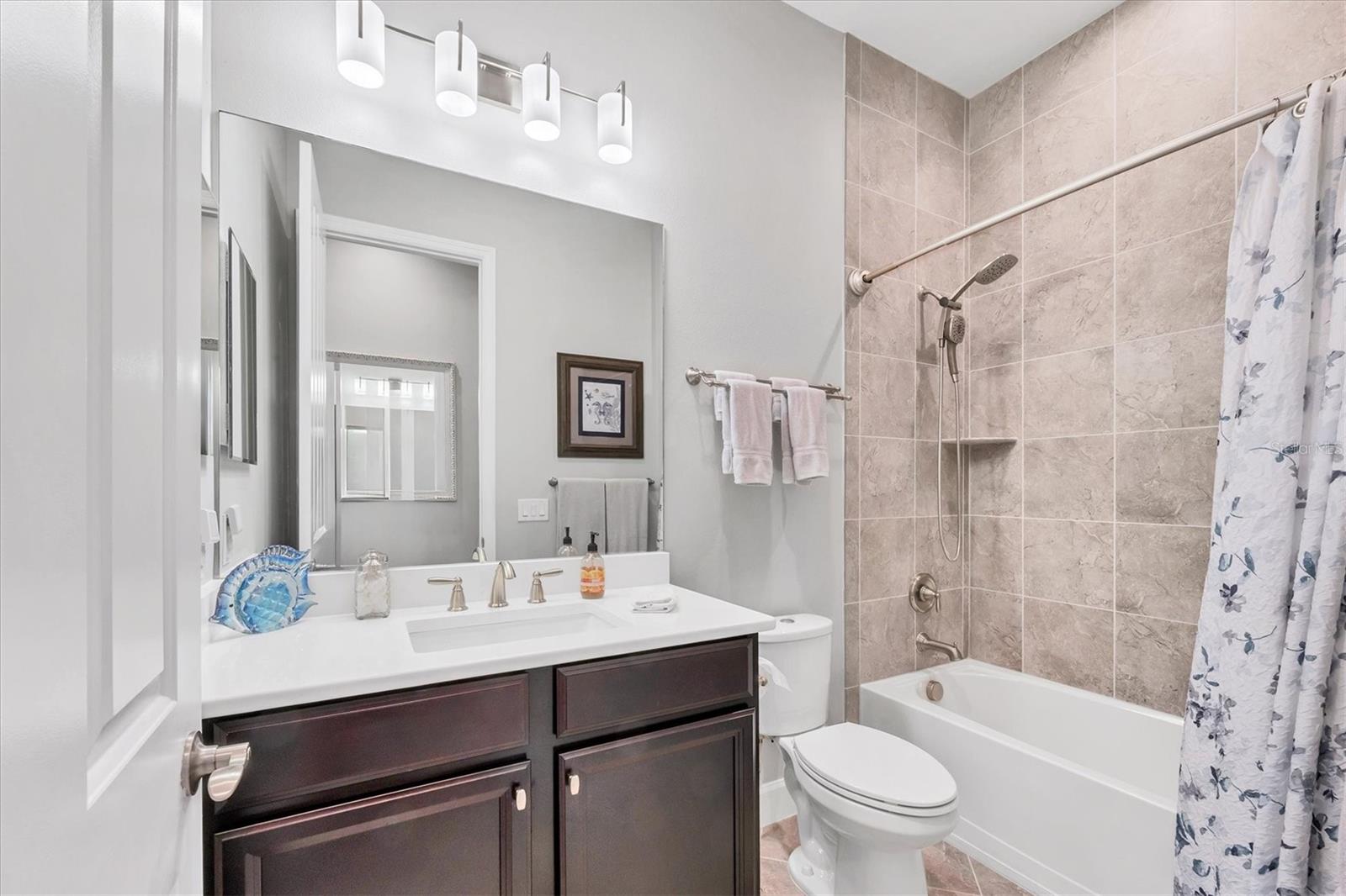 Image 41 of 87 For 262 Sapphire Lake Drive 202