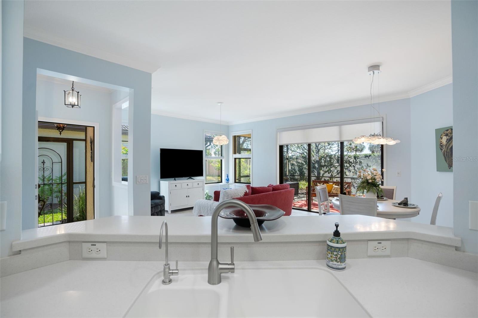 Image 5 of 29 For 1410 Maseno Drive