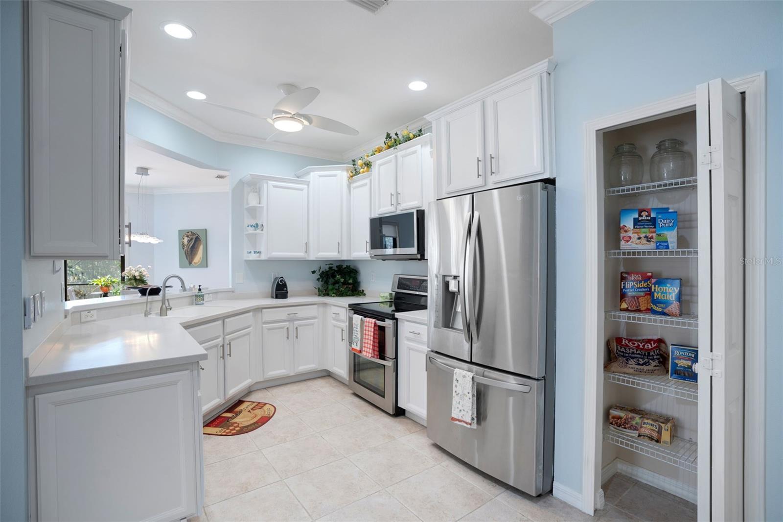 Image 8 of 29 For 1410 Maseno Drive