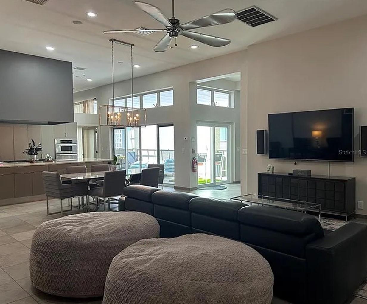 Image 11 of 63 For 1345 2nd Street
