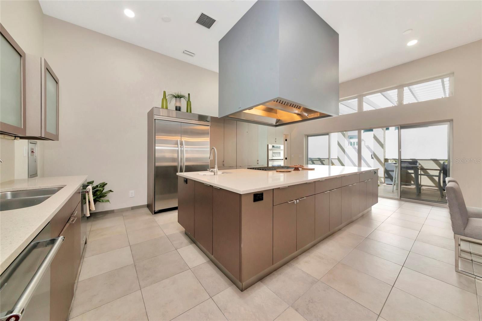 Image 73 of 100 For 1345 2nd Street