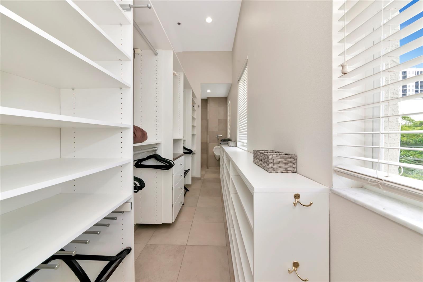 Image 78 of 100 For 1345 2nd Street