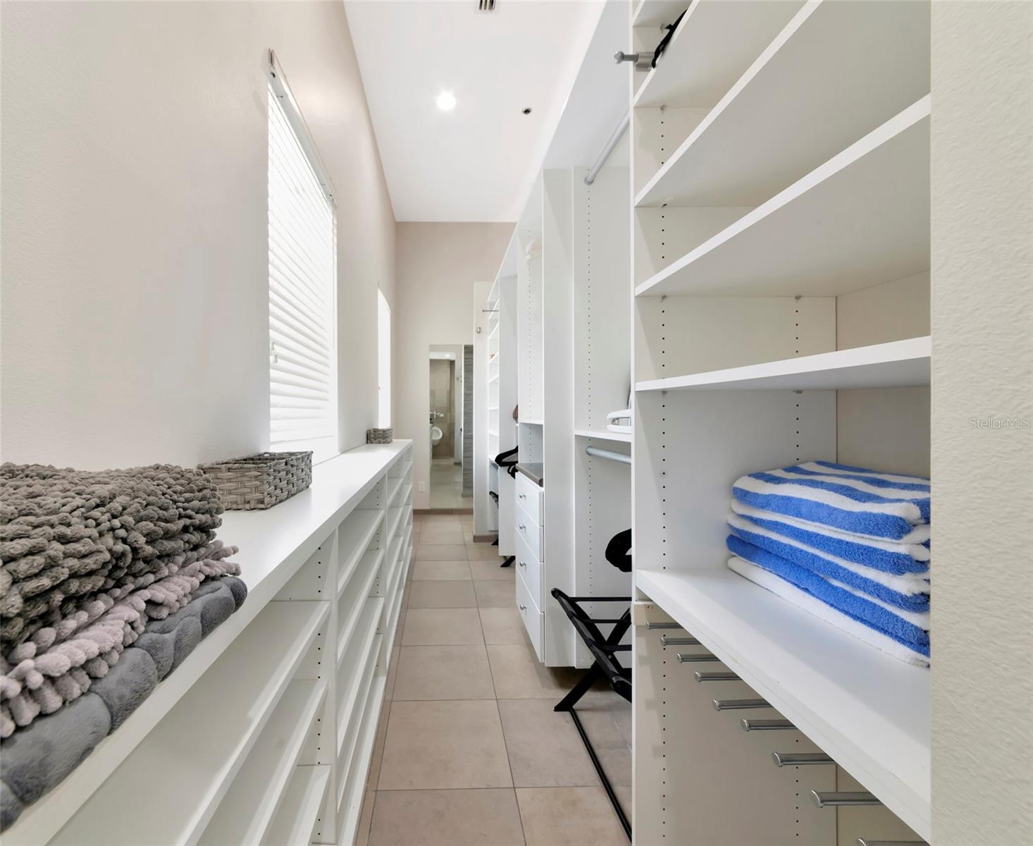 Image 79 of 100 For 1345 2nd Street