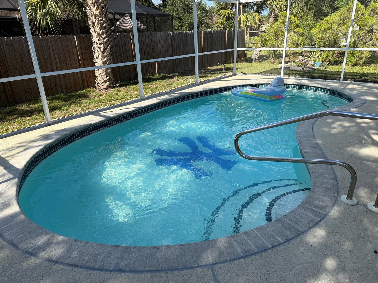 Image 19 of 34 For 21498 Beaverton Avenue