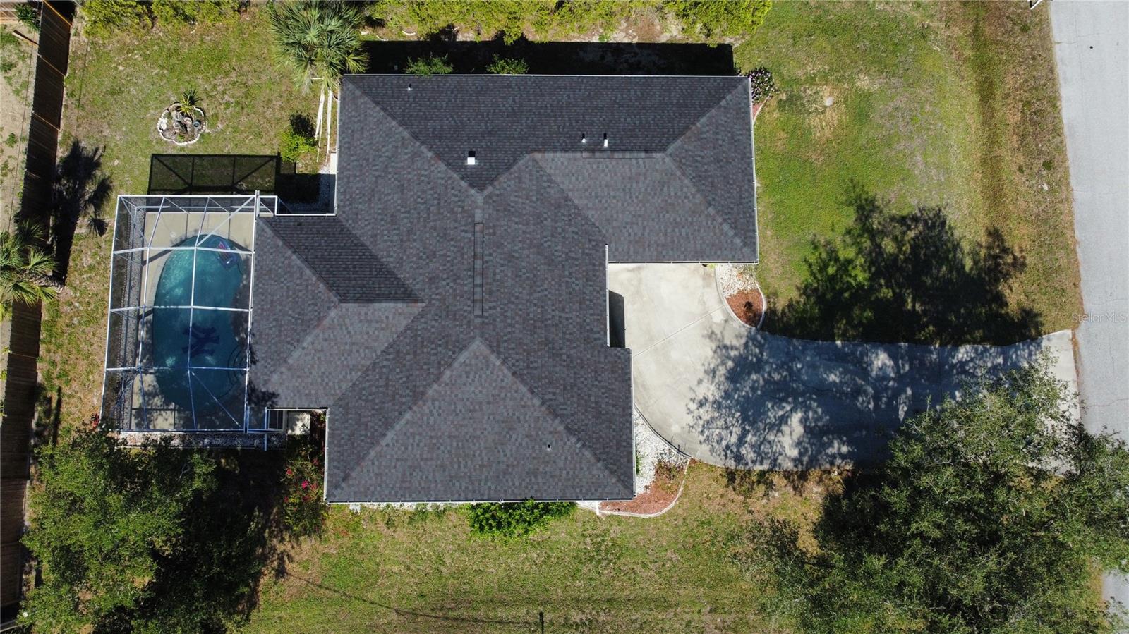 Image 2 of 34 For 21498 Beaverton Avenue