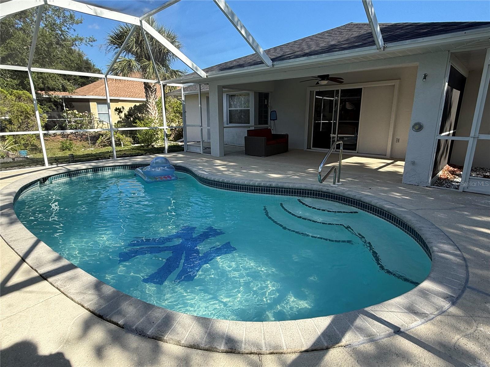 Image 3 of 34 For 21498 Beaverton Avenue