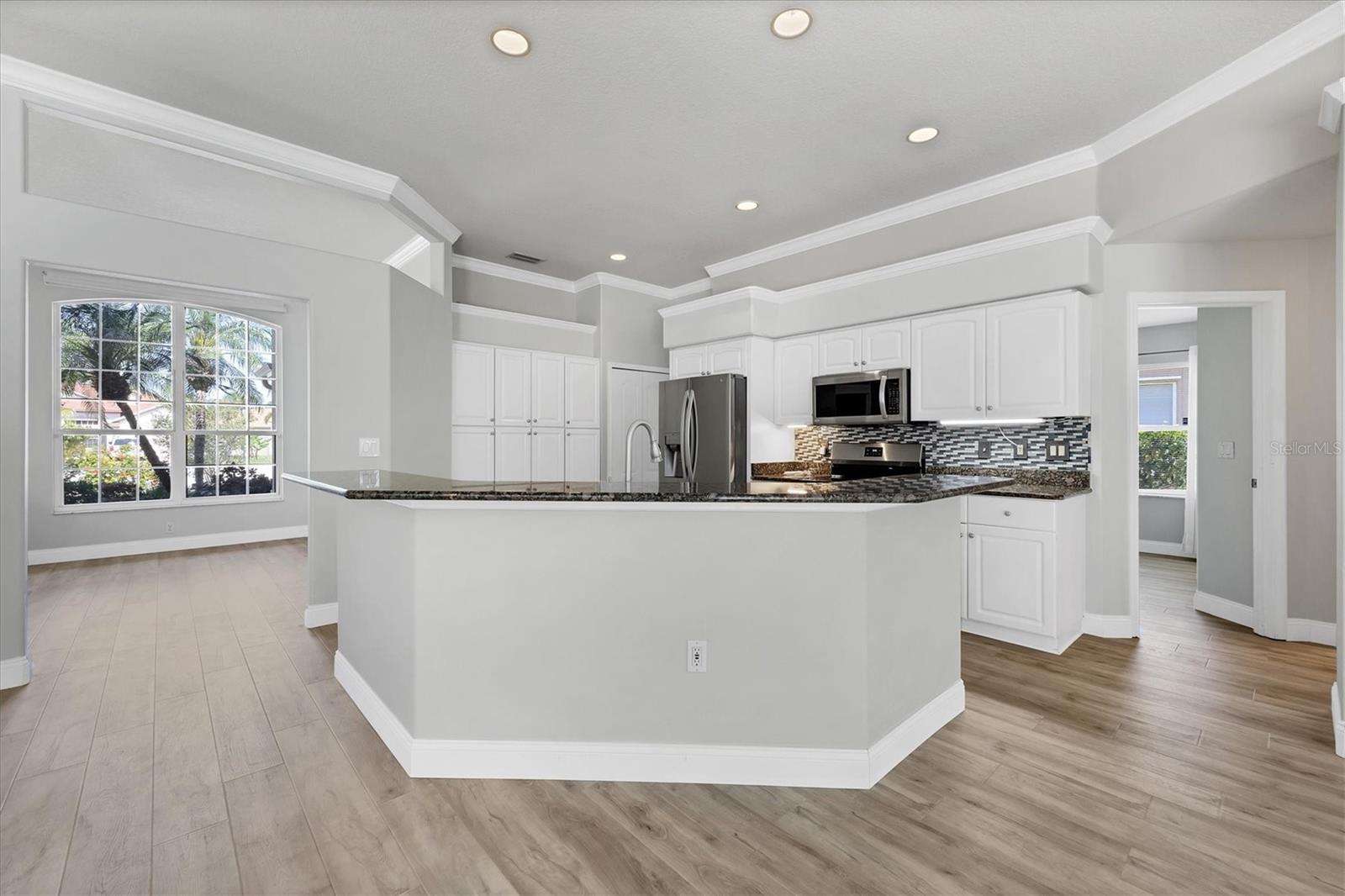 Image 11 of 49 For 9016 30th Street E