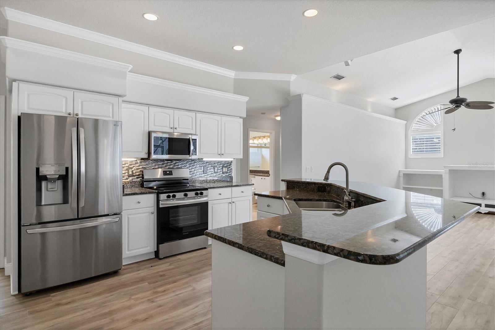Image 12 of 49 For 9016 30th Street E